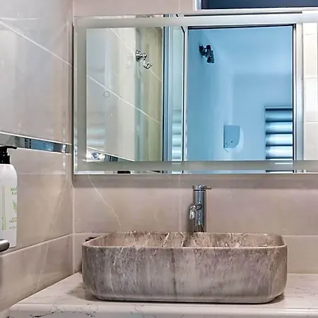 Lofts Hotel 3*